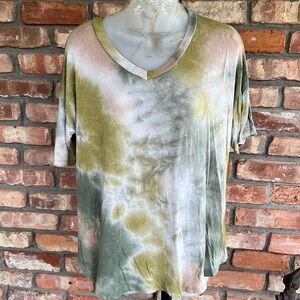 Lime& chili oversized camo  v neck Tshirt